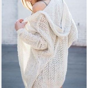 Brandy Melville Moselle cardigan